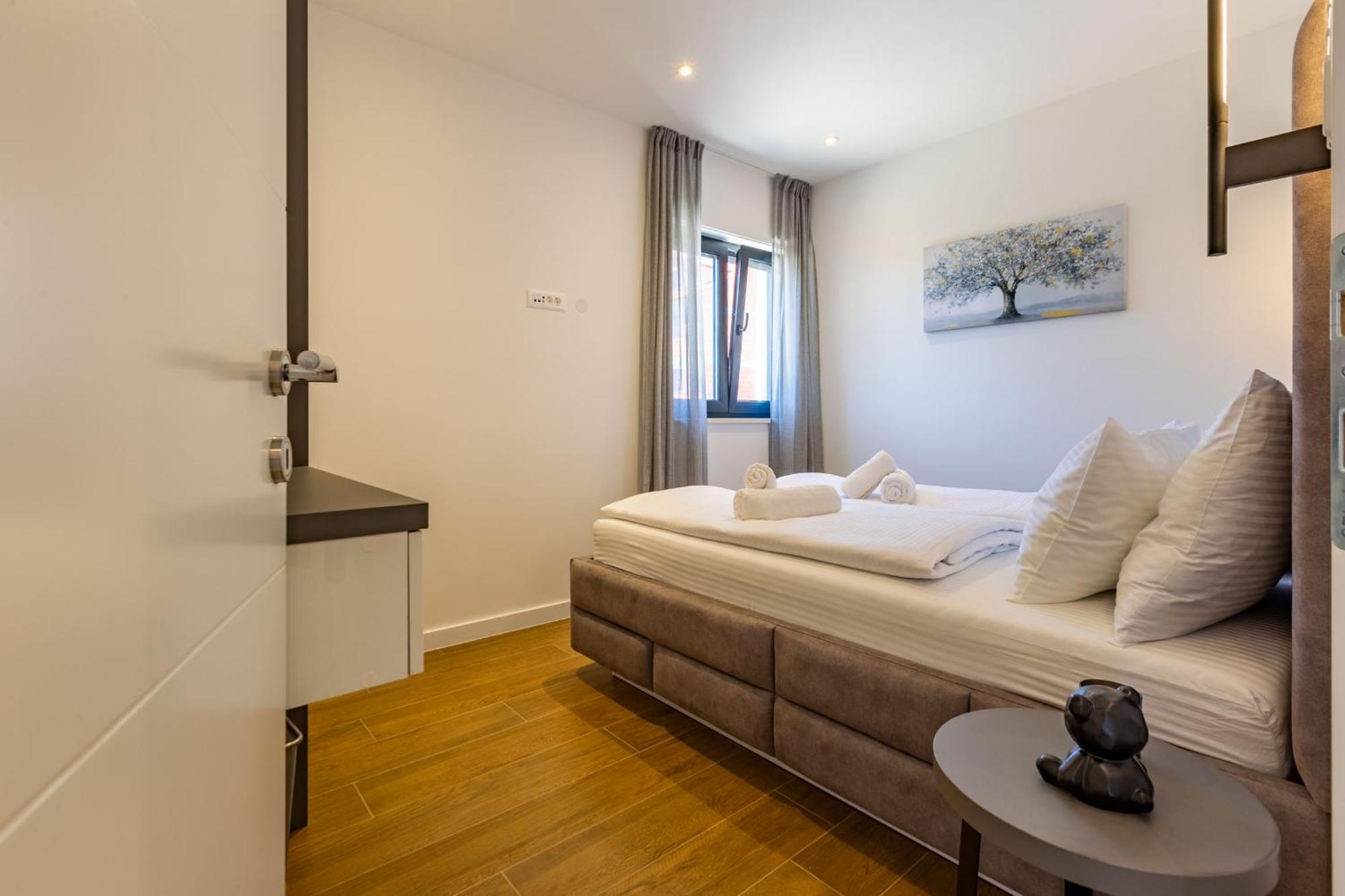 Casa Mia Apartments With Parking Zadar Bagian luar foto